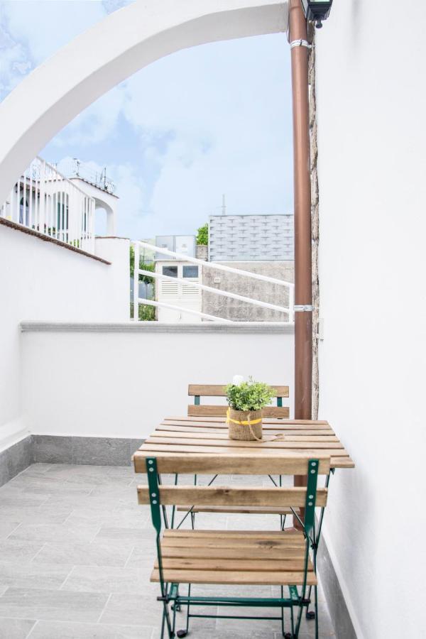 Porcavilla B&B Ischia Extérieur photo